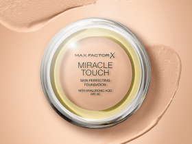 Max_Factor_Miracle_Touch_podkład_wygładzający_053