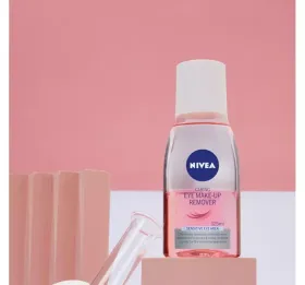 pol_pl_NIVEA-Vitamin-C-dwufazowy-plyn-do-demakijazu-oczu-125-ml-79844_3.webp
